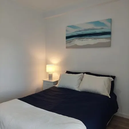 Coimbra's Black & White