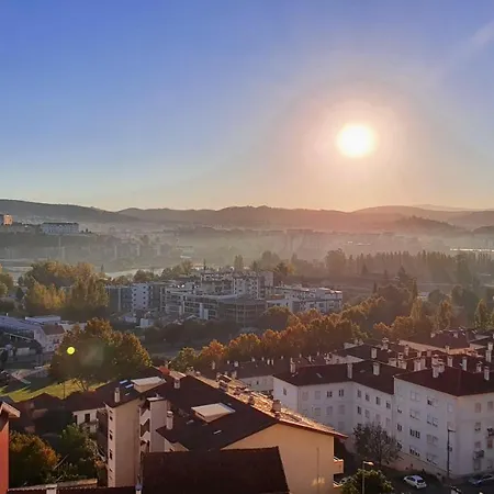 Coimbra's Black & White *