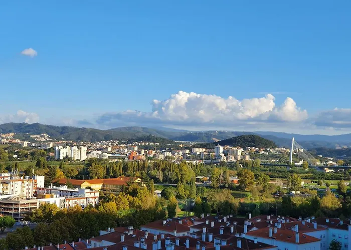 Апартаменты Coimbra's Black & White