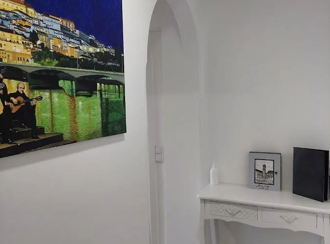 Coimbra's Black & White *