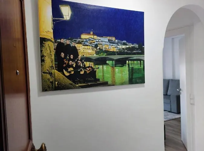 Апартаменты Coimbra's Black & White Коимбра